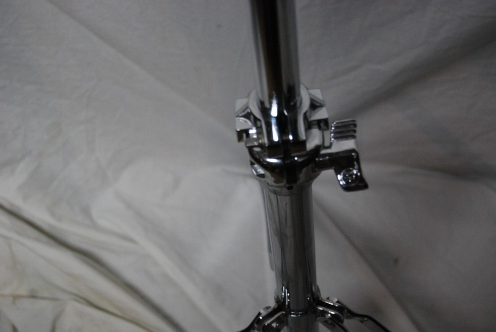 LP330 Camlock Bongo Stand NEW