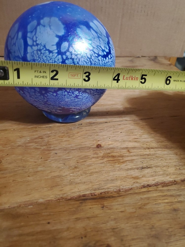 The Glass Forge 2008 Blue/White Globe