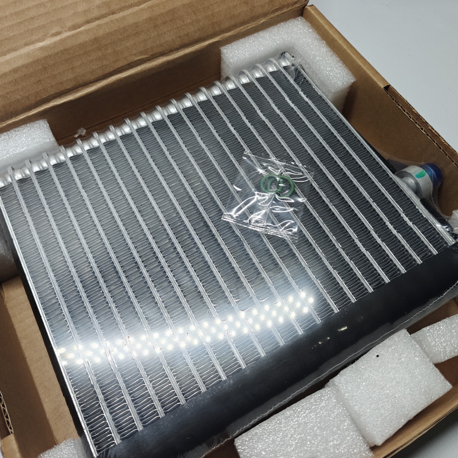 A/C Evaporator Core Compatible with Ram 1500 2012-2019, 1500 Classic 2019