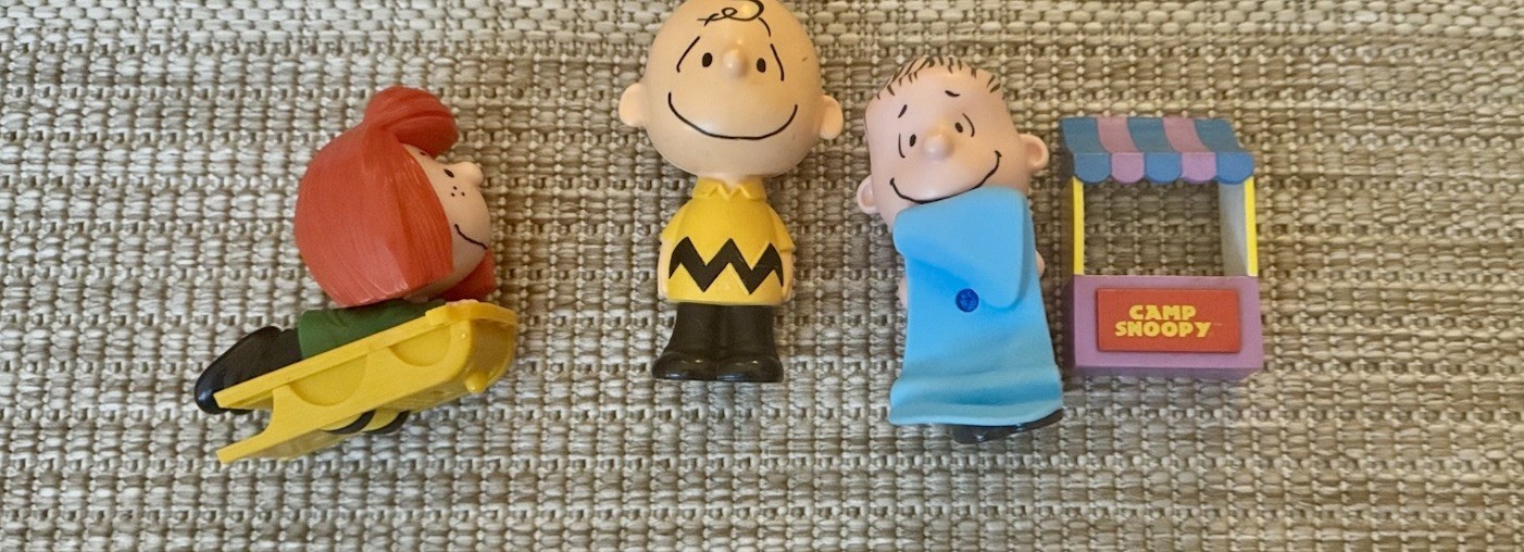 Mixed Lot of Small Toy Figures