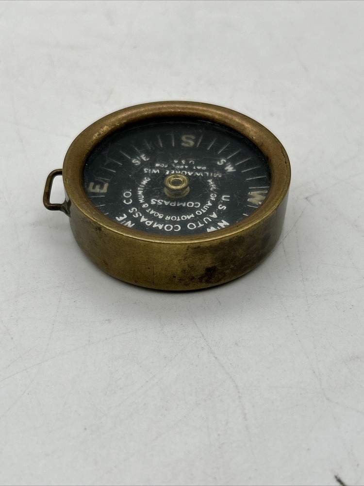 ANTIQUE U.S. AUTO COMPASS CO. BRASS COMPASS / MISSING DIAL