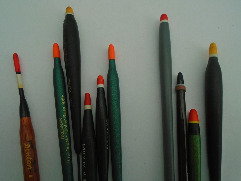 10 MIXED RIVER STICKS / SOME NAMED / BODIED / WIRED / BALSA / ECT USED