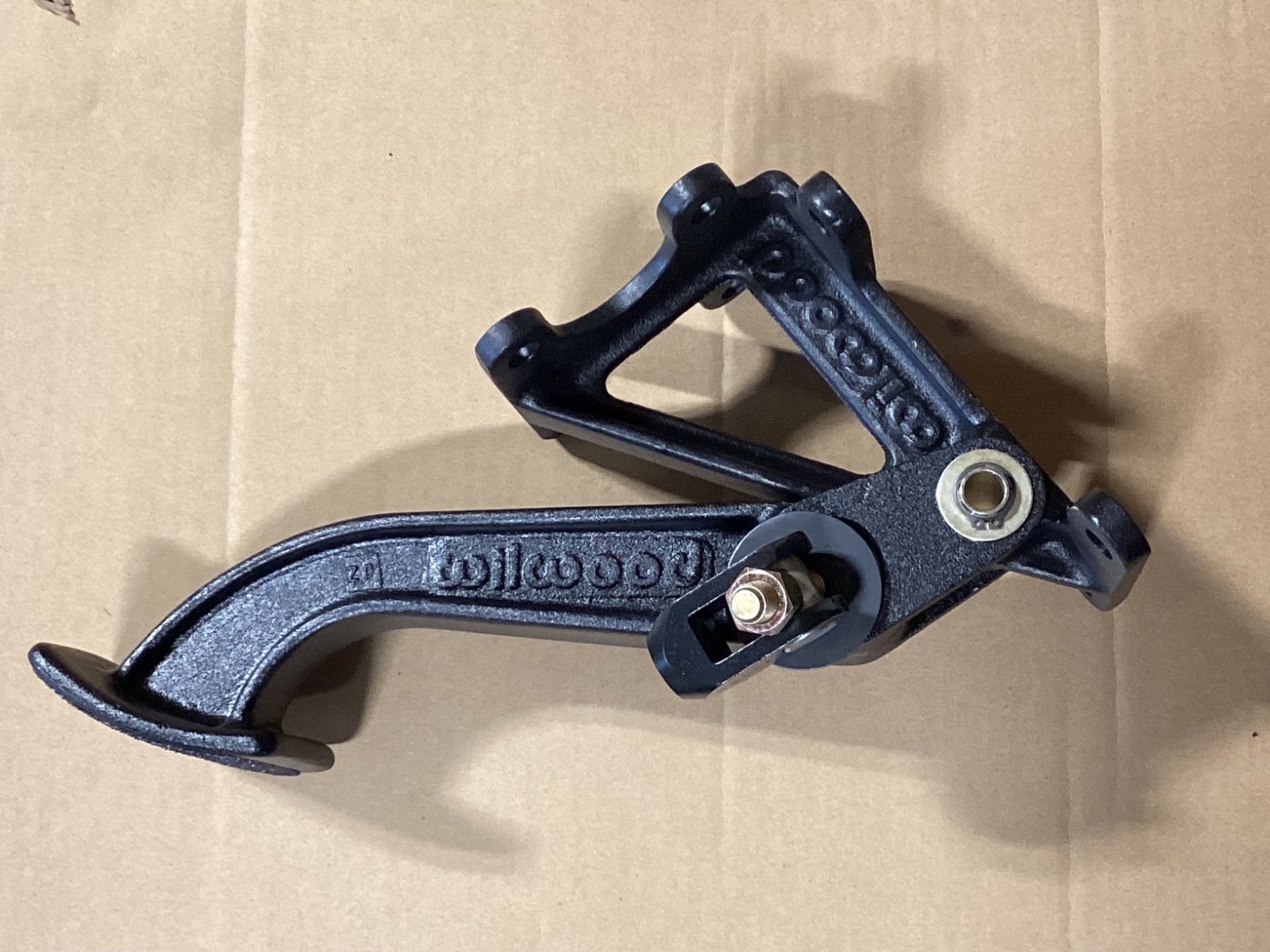 Wilwood Floor Mount Brake Pedal, Balance Bar Pedal Assembly, Aluminum Dual 6:1