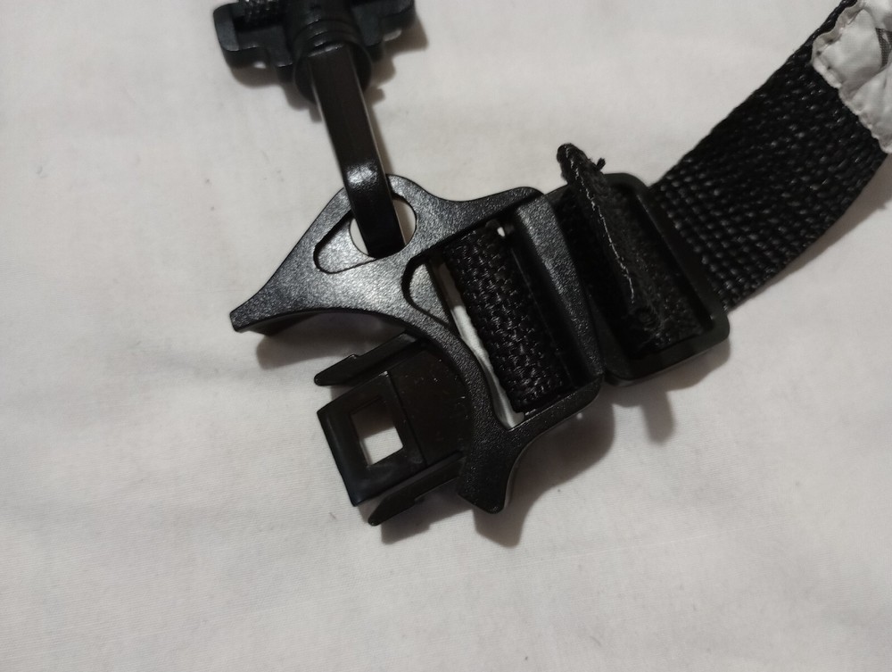 Summer 3D Pac CS Stroller....seat belt harness Pieces
