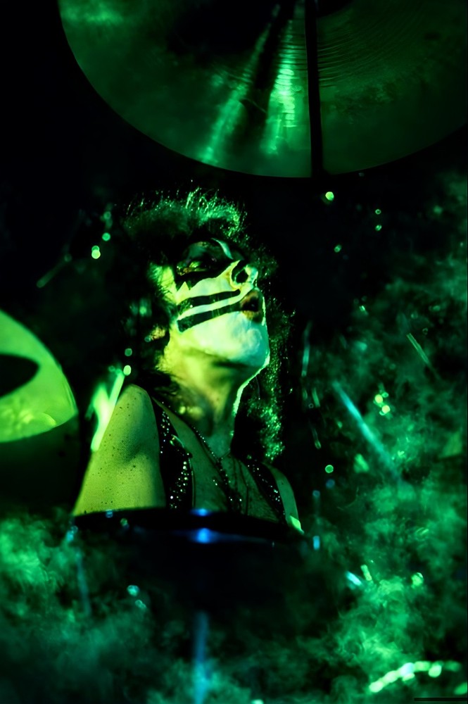 11x17 Kiss Peter Criss Poster Drum Solo Black Diamond
