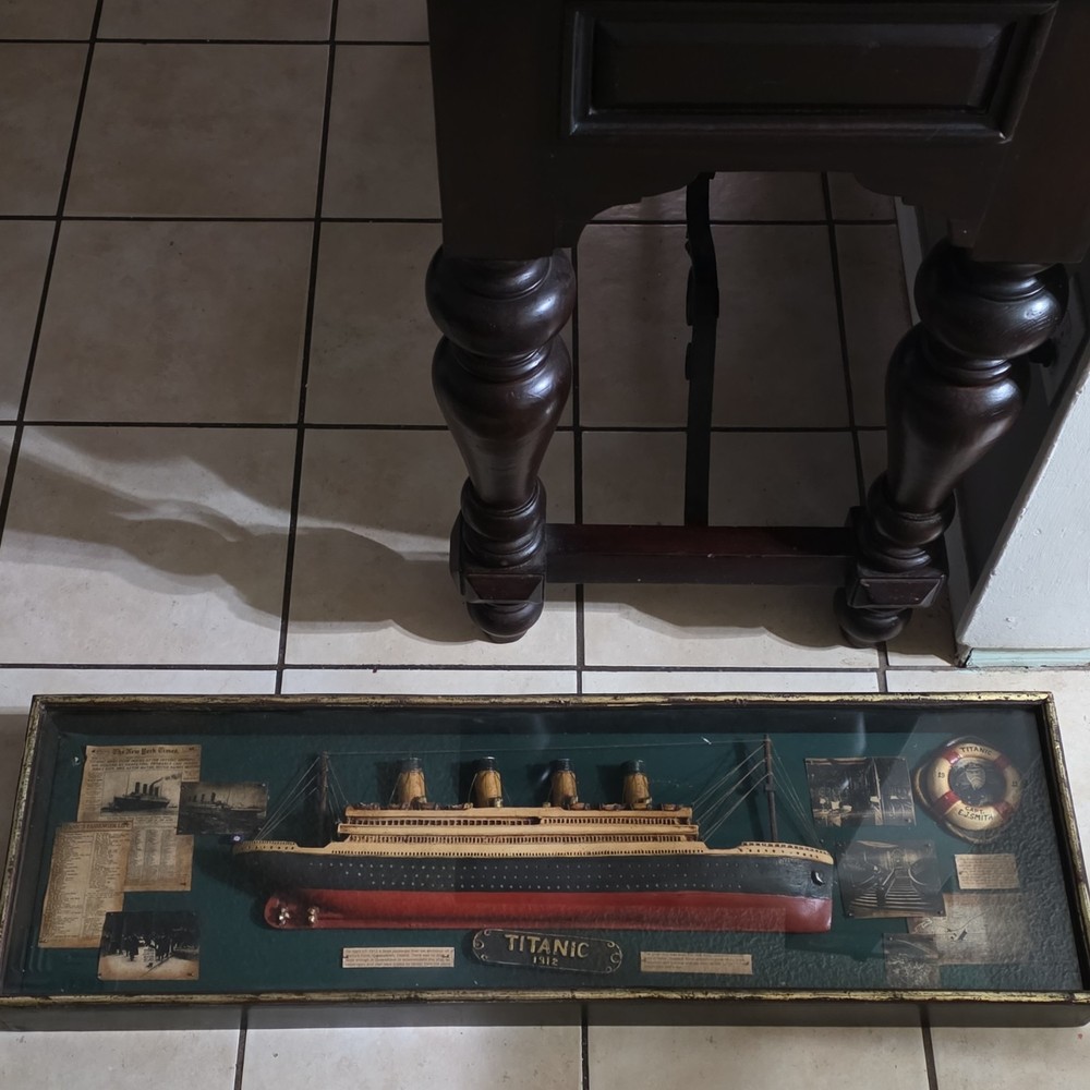 White Star & Titanic Ship Model Display Case with Framed Memorabilia