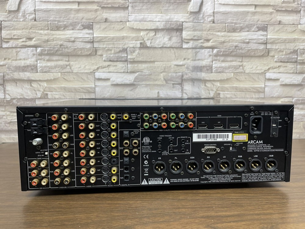 ARCAM AVP-700 A/V Processor Works Great