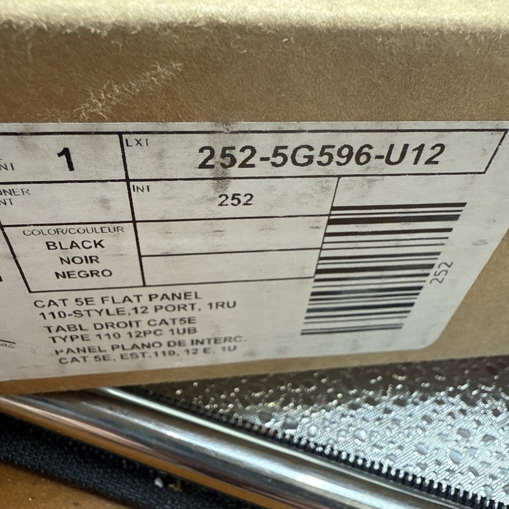 Leviton 252-5G596-U12 12-Port Patch Block Cat 5E Flat Panel 110 Style 1RU