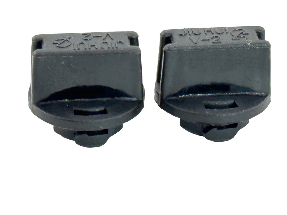 Rebaydo 2pcs T10 Wedge Socket Twist Lock Black