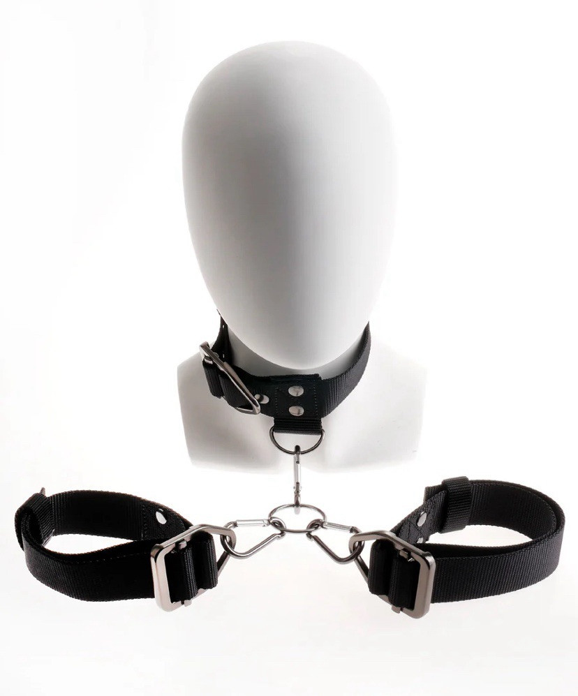 PIPEDREAM- Erotic Cuff & Collar Set Fetish COMMAND by Sir Richard's Black