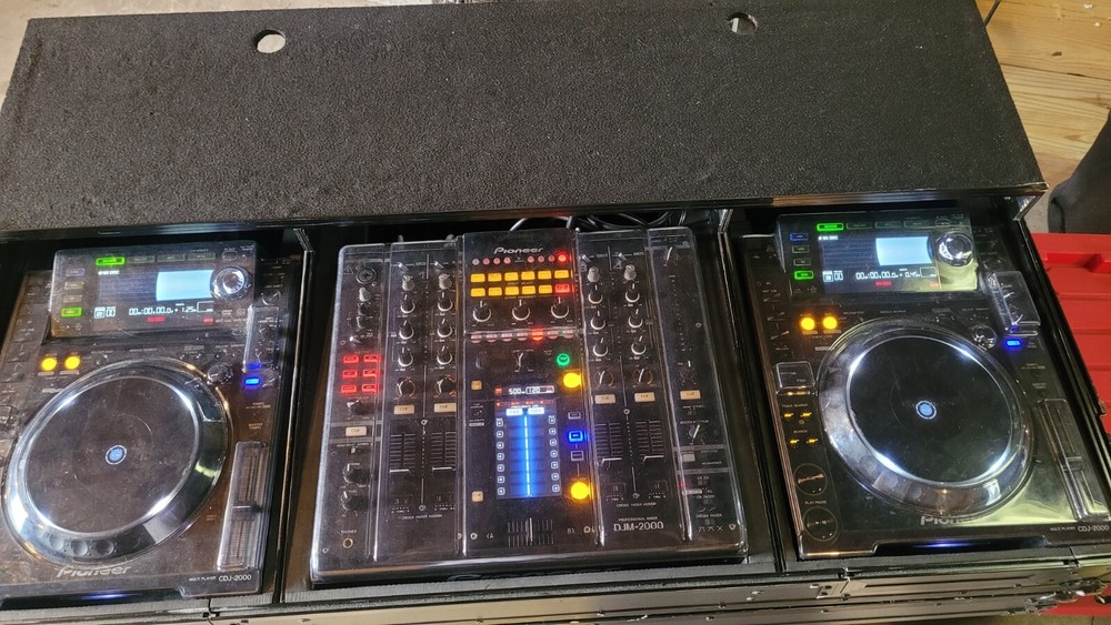 2x Cdj 2000 + 1x Djm 2000