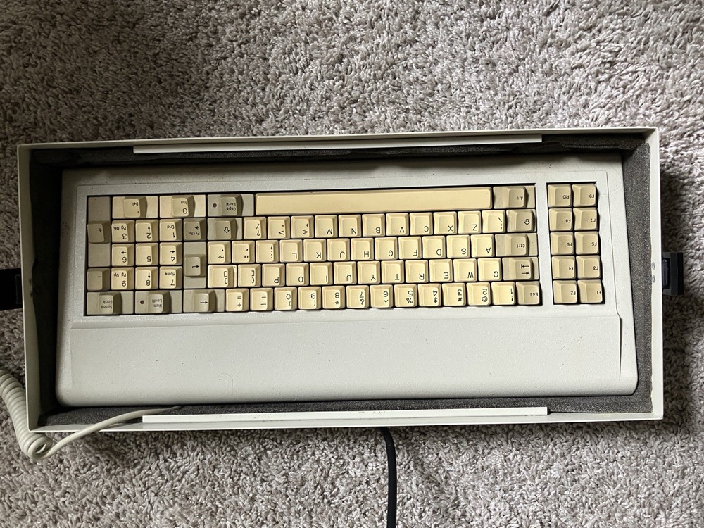1983 Columbia Data Computer