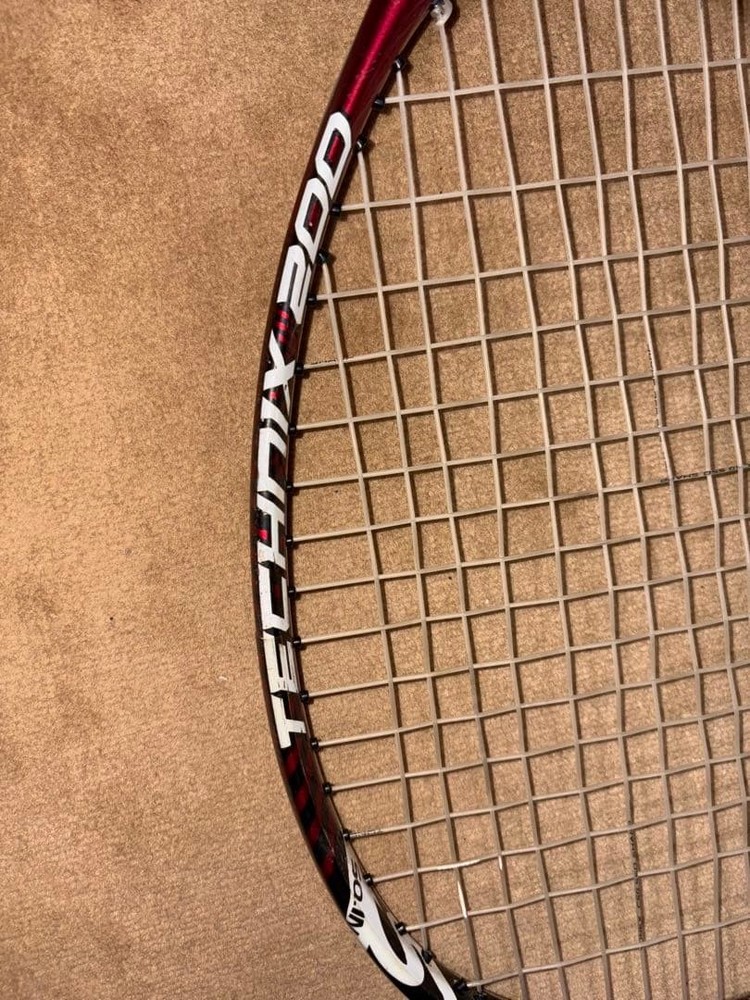 Mizuno Technix 200 tennis racket