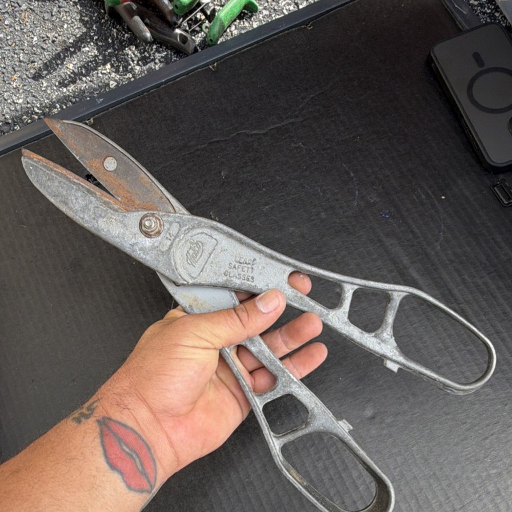 Metis Manual Sheet Metal Shears 14 Capacity Hand Tool