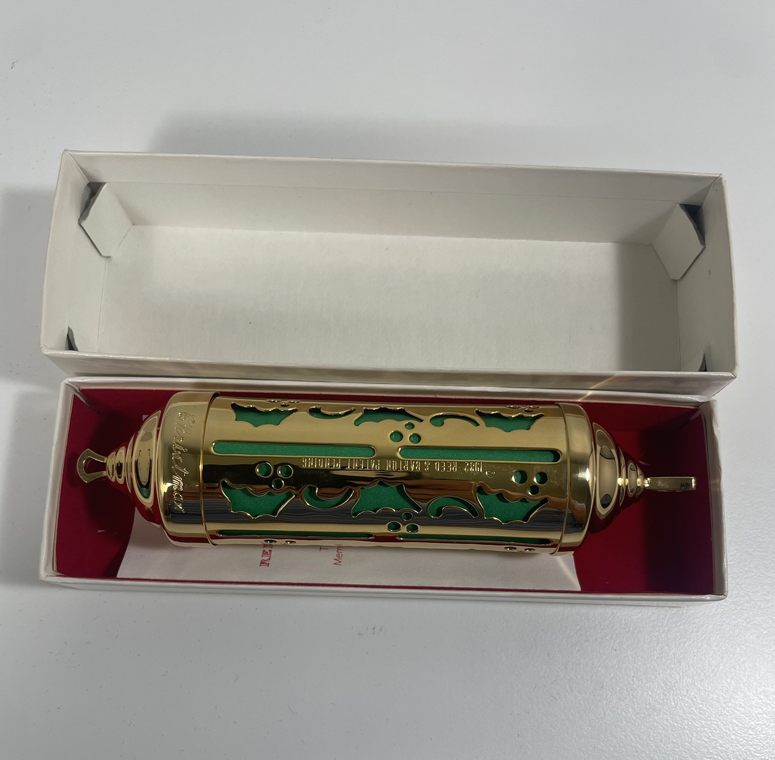 Vintage REED & BARTON Christmas memory ornament Gold-Plated Time Capsule 1982