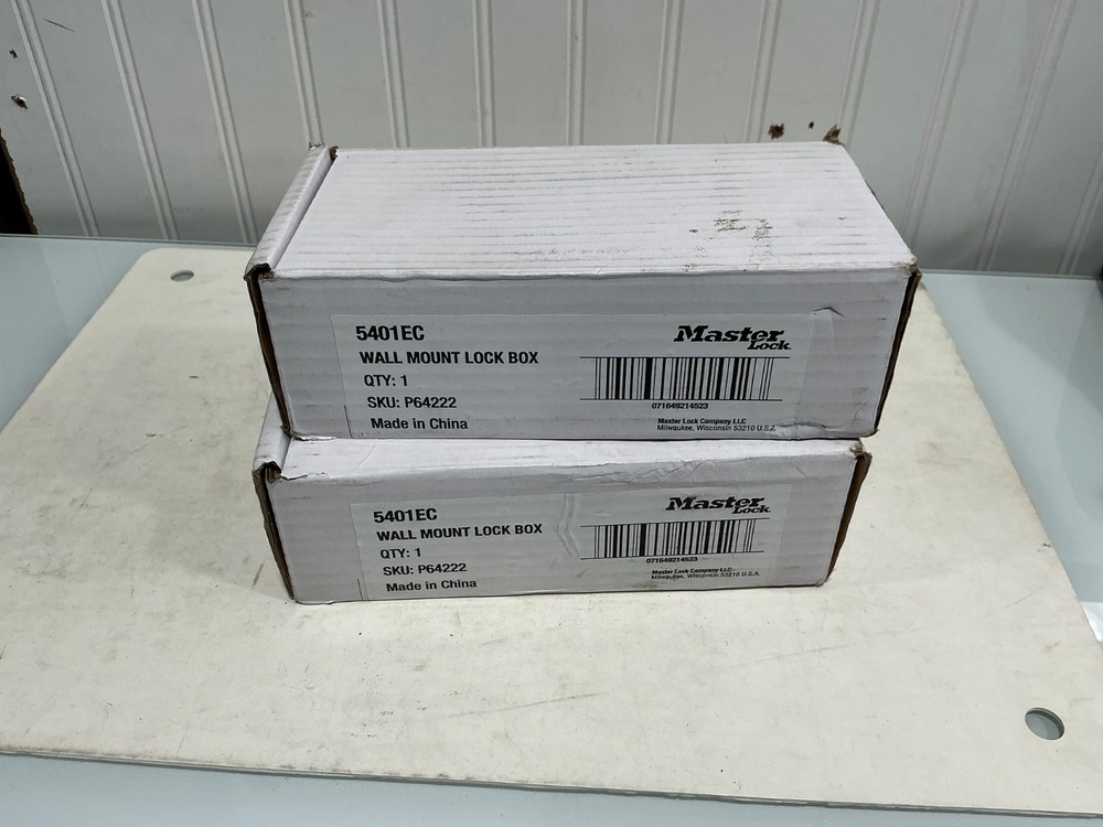 Master Lock 5401EC Wall Mount Lock Box for Keys