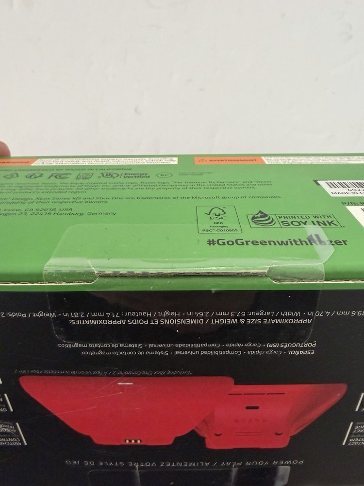 Razer XBOX Universal Quick Charging Stand ONLY [ Pulse RED ] NEW