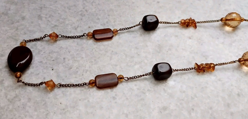 Vintage plastic necklace