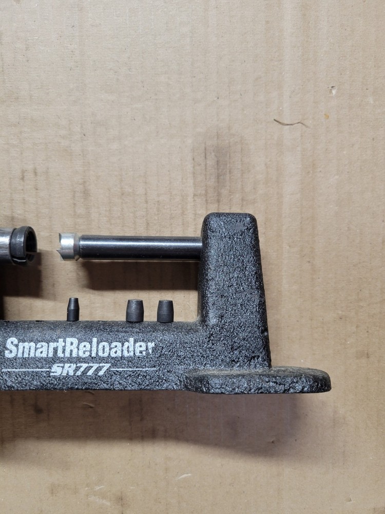 SmartReloader SR777 Case Trimmer w/3 Pilots