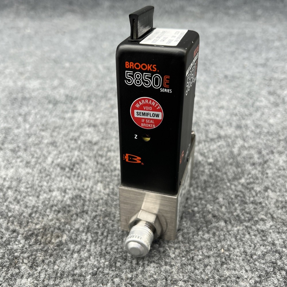 Brooks 5850E Instrument Mass Flow Controller N2 Nitrogen New