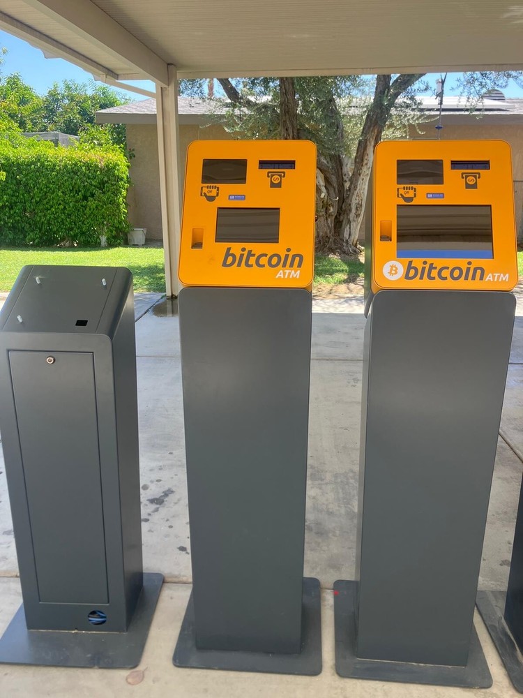 General Bytes atm machine/teller