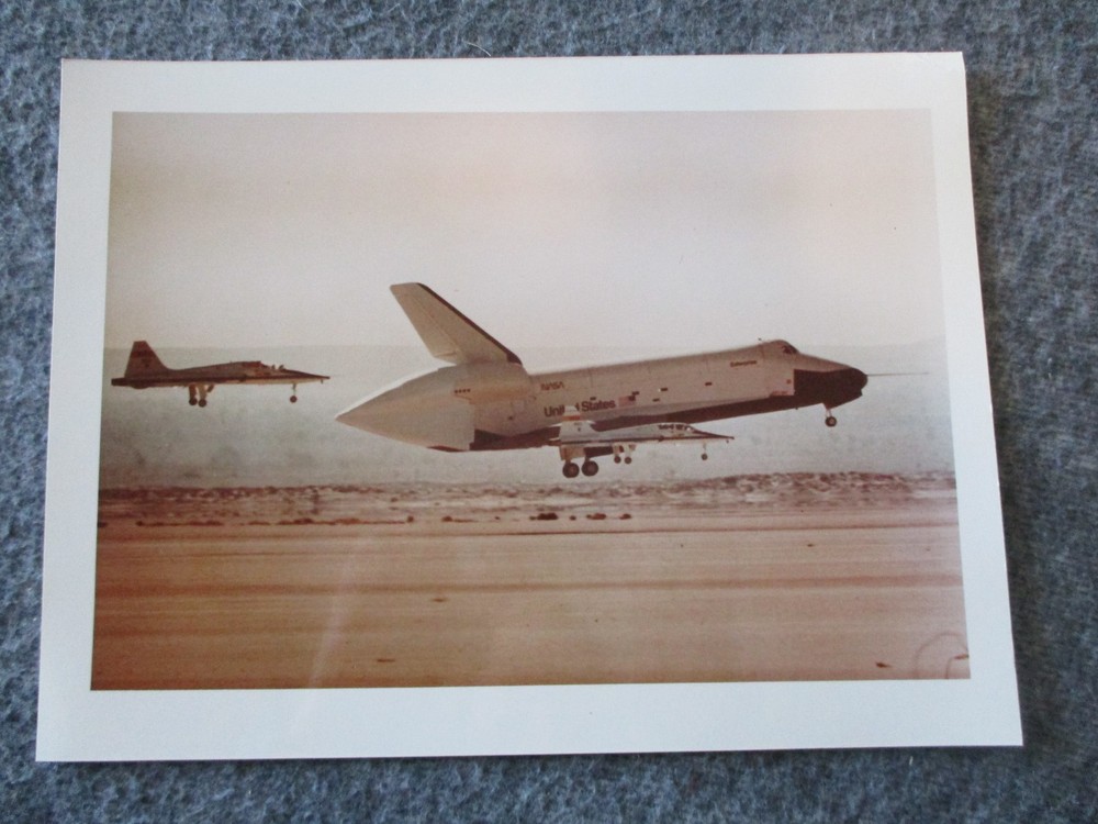 NASA MSFC SPACE SHUTTLE ORBITER VIBRATION TESTING PRESS RELEASE- 1st GEN PHOTOS+