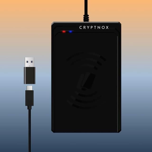Versatile NFC Card Reader with Fast Data Transfer and Multiple Compatibility