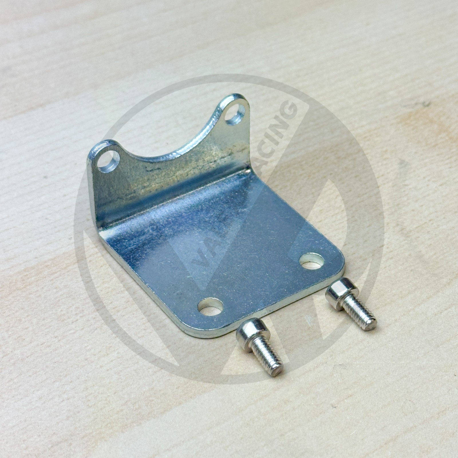 Aeromotive 13196 Style Fuel Pressure Regulator Bracket w Bolts (Silver)