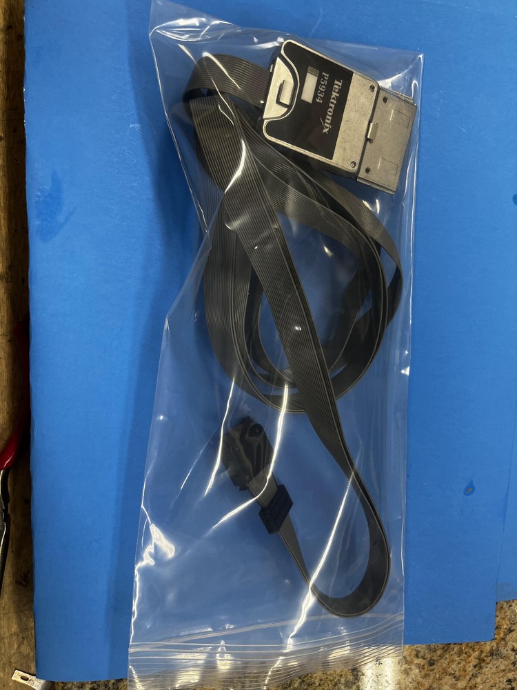 N  1PCS TEKTRONIX P5934 LOGIC ANALYZER PROBE