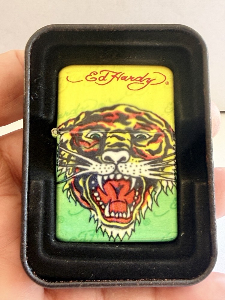 NEW ED HARDY "TIGER" COLLORFUL LIGHTER