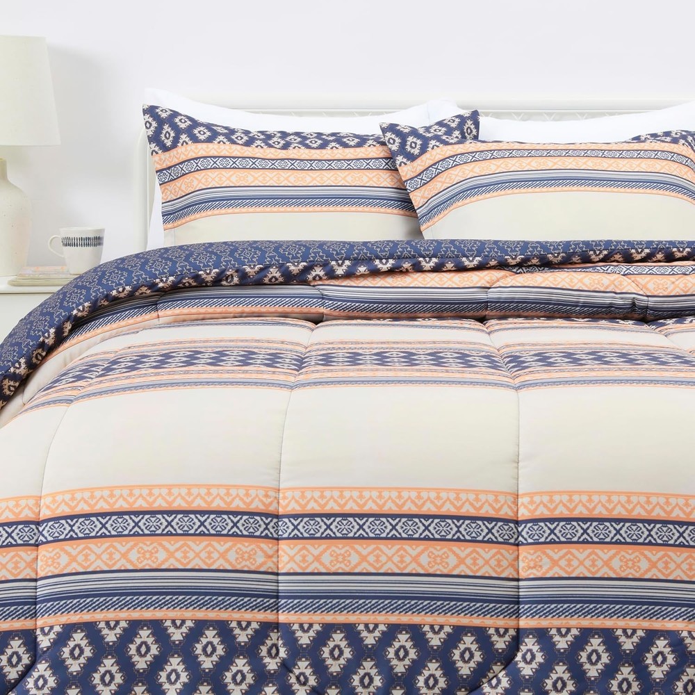Lightweight Microfiber 3-Piece Comforter Set in Chic Geometrics - Full/Queen