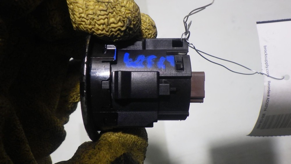 15 NISSAN ALTIMA Ignition push button start and stop switch
