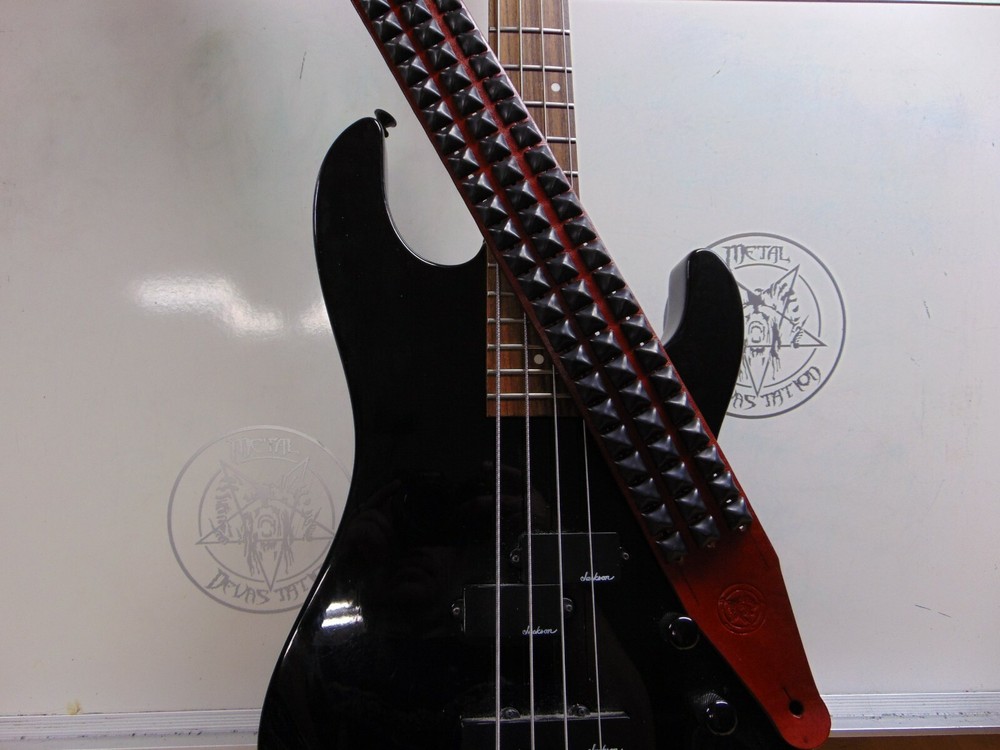 LEATHER BLACK STUDDED GUITAR STRAP (MDLS0251) DIMEBAG