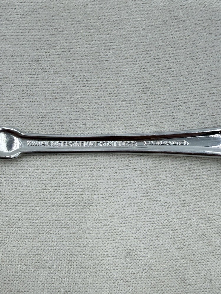 Rogers x Oneida Stainless Flatware Master Butter Knife