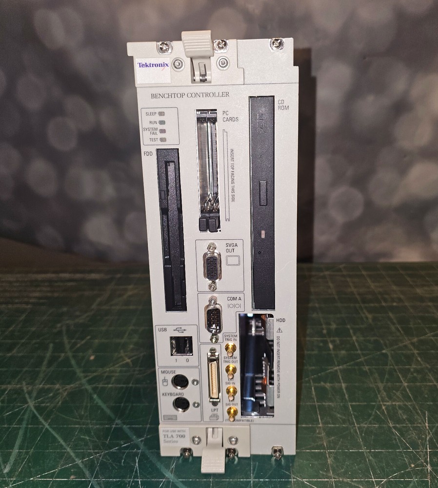 Tektronix Benchtop Controller, for TLA-720 (?)