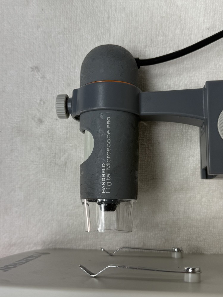 Celestron Digital Microscope Pro 5 MP Handheld High Resolution