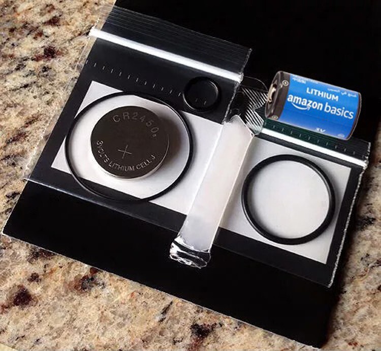 Battery Kit: Suunto D9 Dive Computer & Transmitter Complete Kit, New!