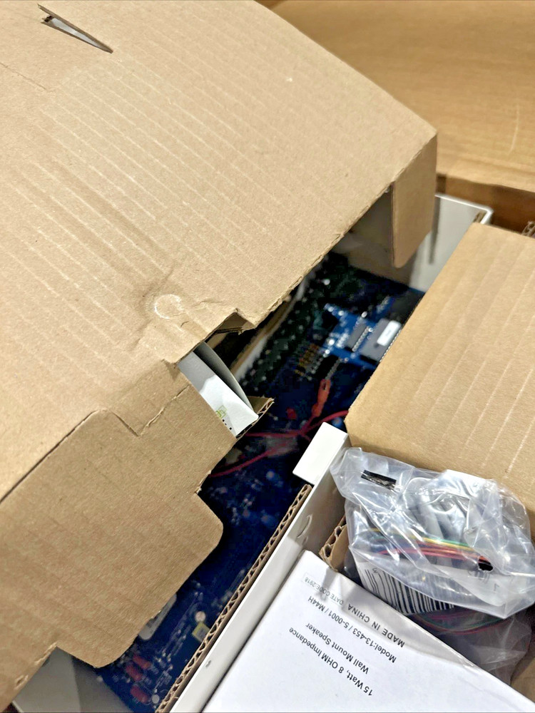 Interlogix NX-8-FP-7-RF NetworX Control Kit – Fastpack 7-RF LCD