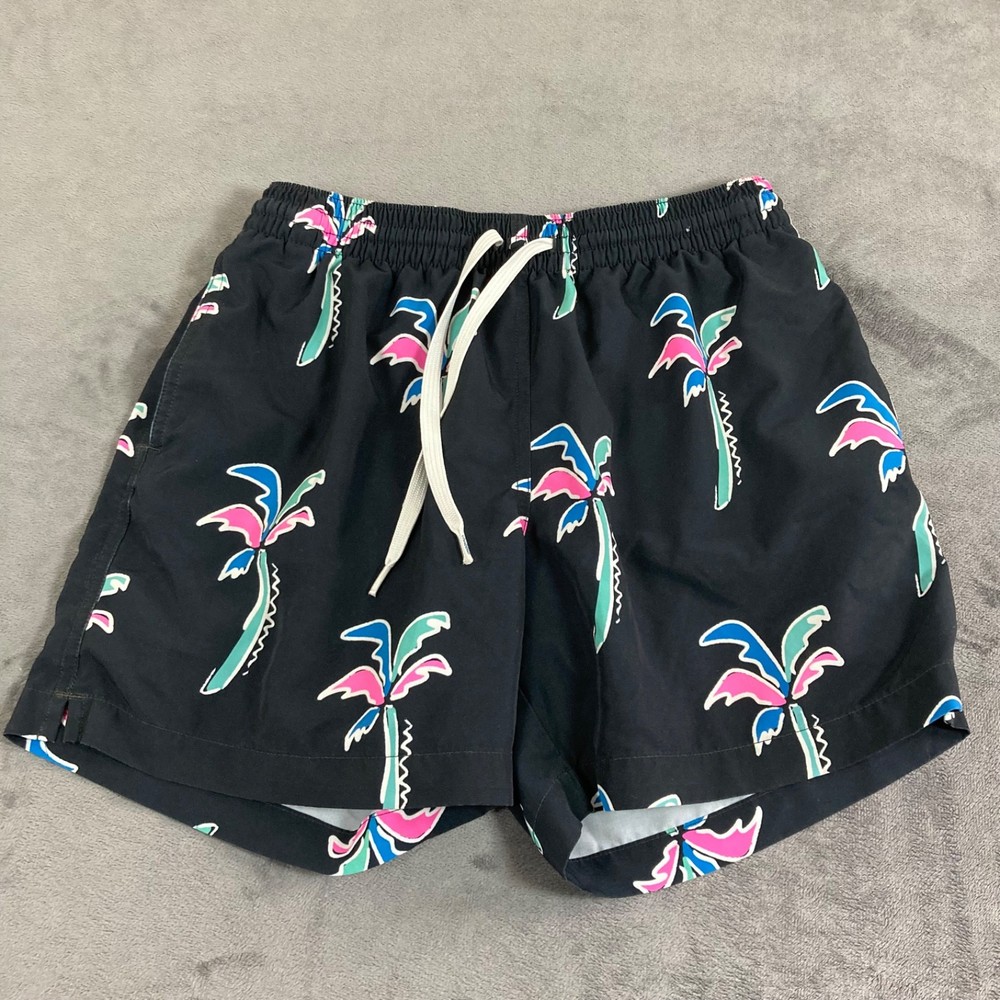 chubbies men's  shorts size medium preowned read description