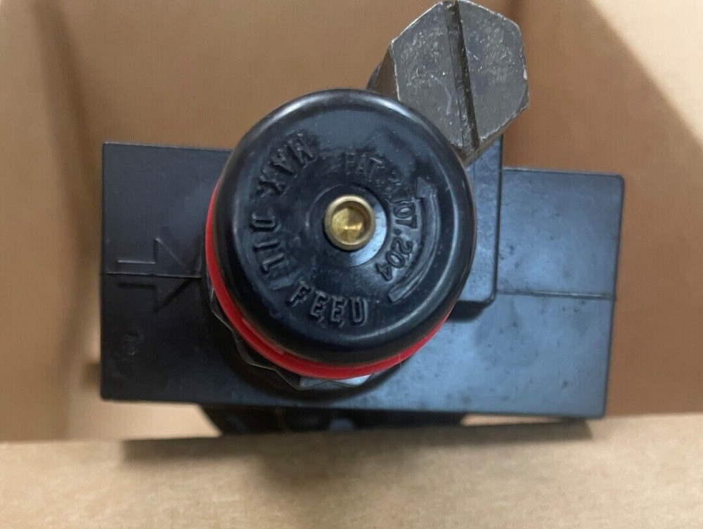 Amflo Bridge Lubricator 4225A / 150 PSIG MAX