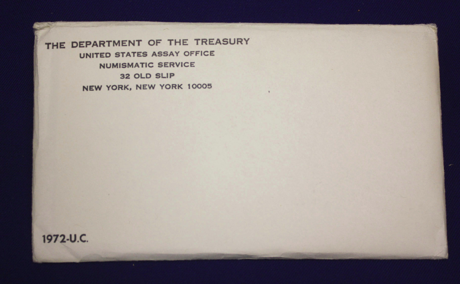 1972 MINT SET ISSUED BY US MINT  UNCIRCULATED Genuine