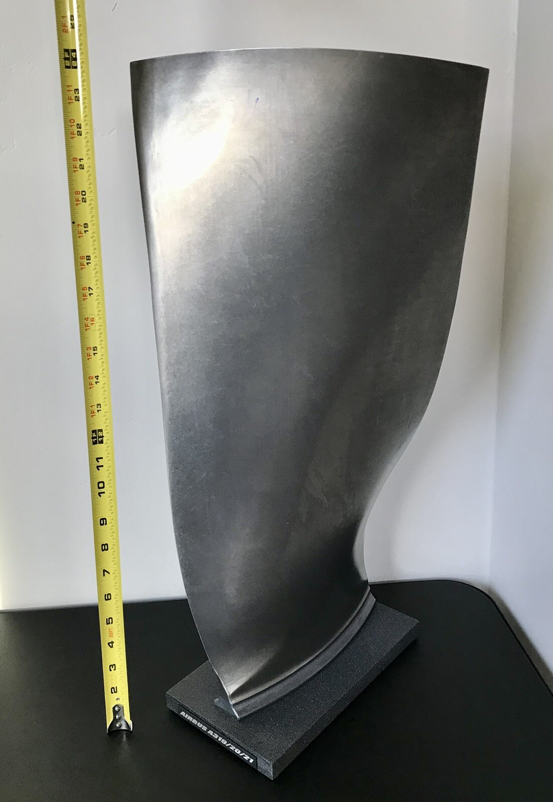 Airbus A320 Titanium Jet Engine Fan Blade. Rolls Royce disk airline Pilot Gift