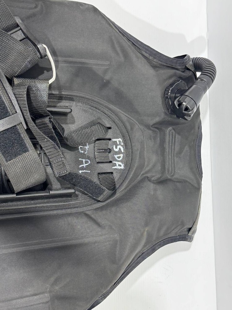Quantum Dacor Scuba Diving Vest