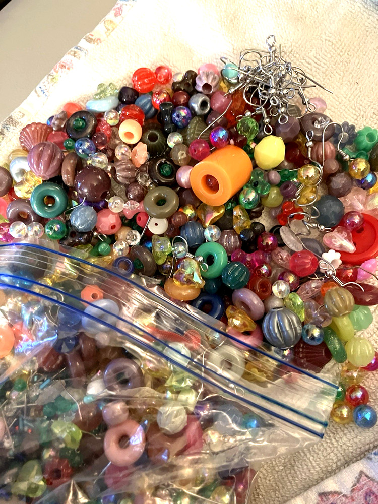 Crafters Lot Misc Multicolor Beads Metal Earring Hooks