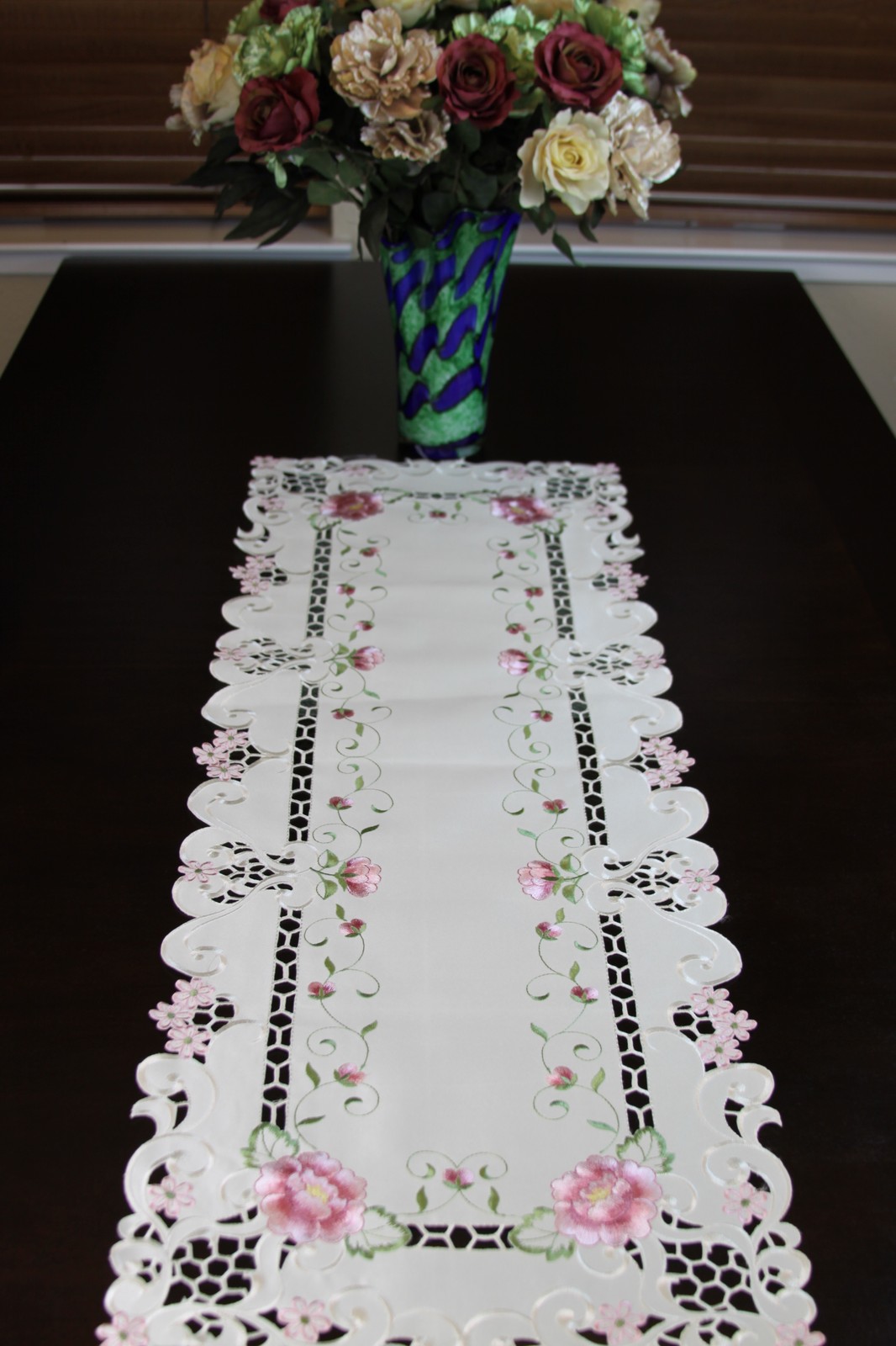 Cutwork Embroidered Lace Rose Placemat Table Runner Scarf Wedding Party Dining