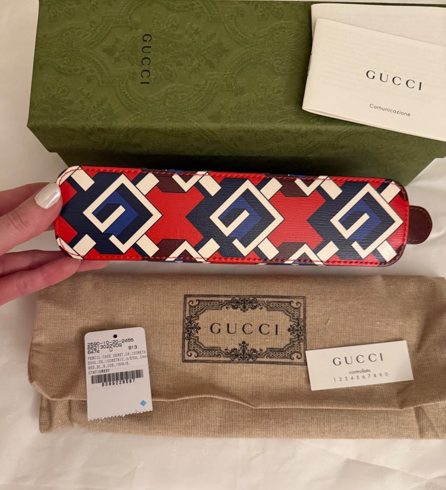 Gucci Pencil Case Pouch with Geometric “G” Gucci Logo 💝