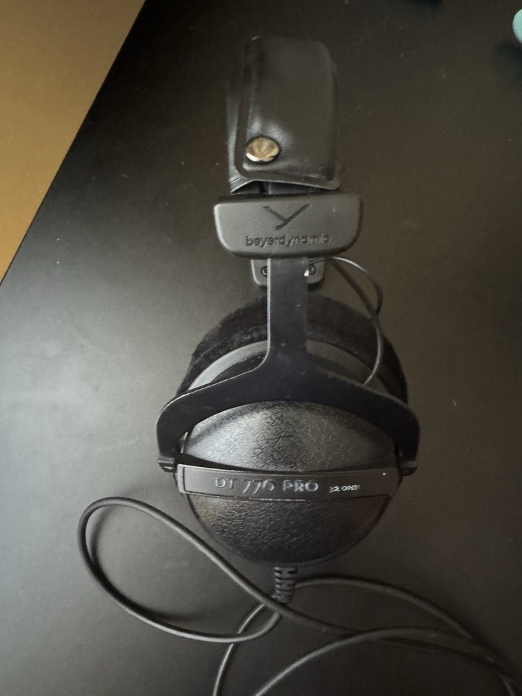 beyerdynamic DT 770 Pro Studio Headphones - Black