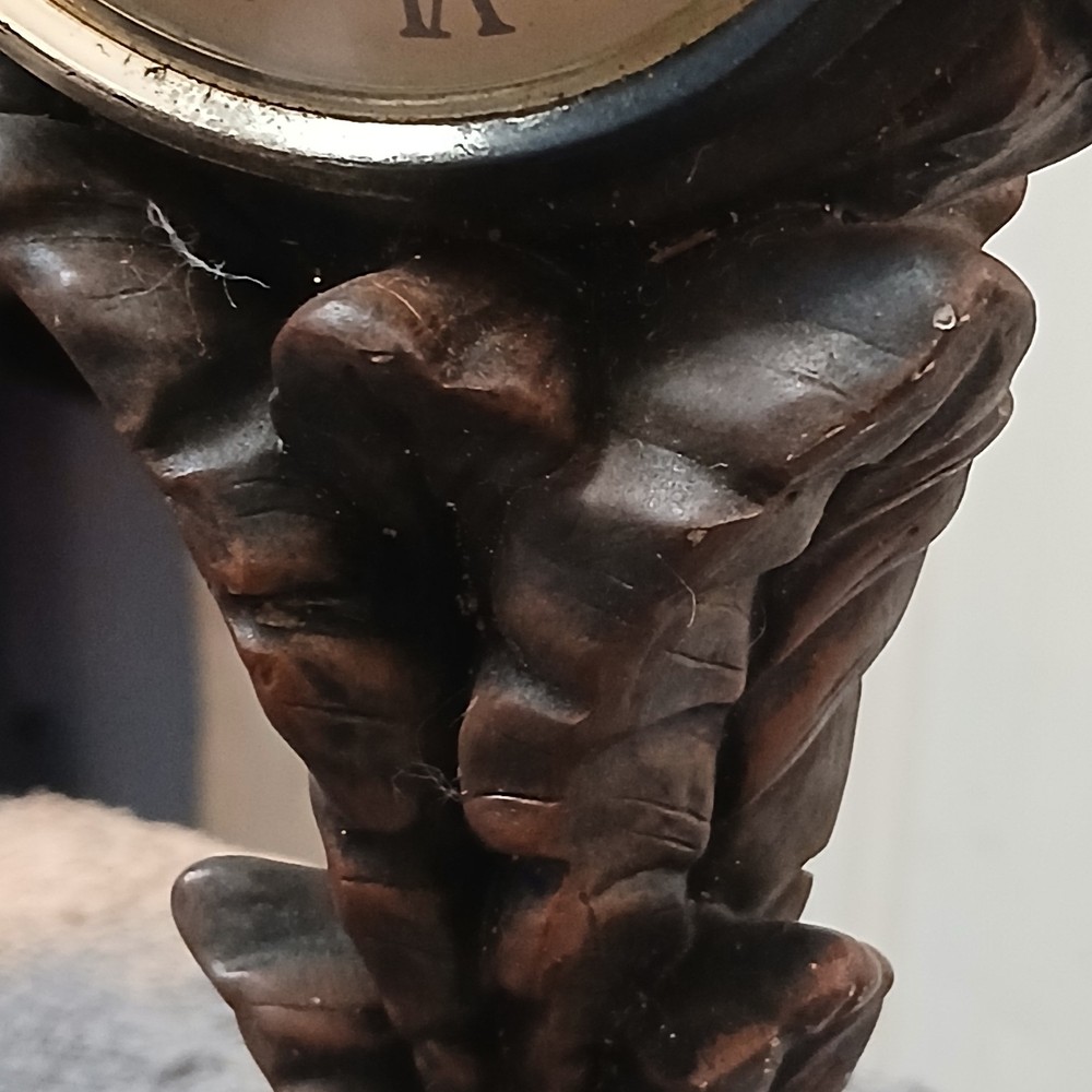 Older Monkey Clock Hear No Evil Speak No Evil See No Evil Read
