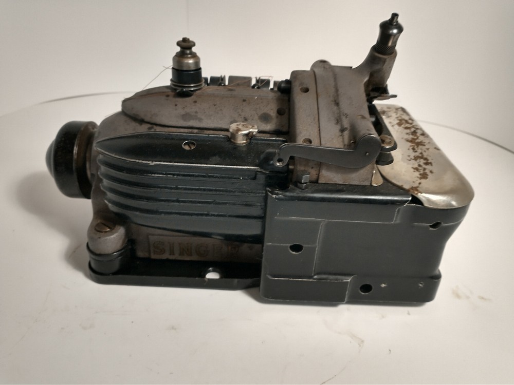 Singer Sewing Machine Serger 246-13