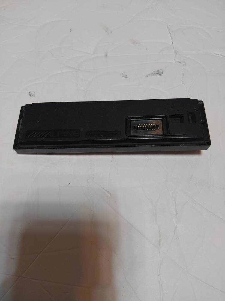 Alpine CDM-7861 Faceplate-Only for motorized front panel